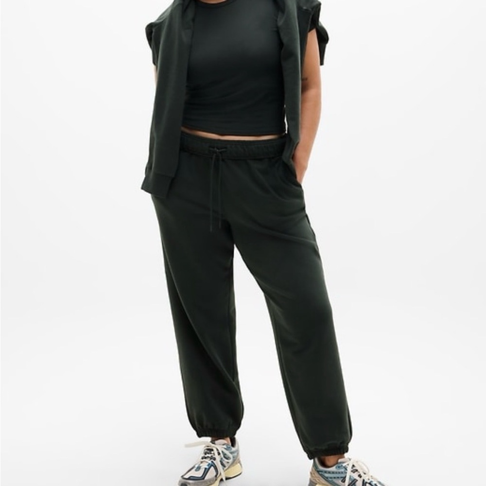 Athleta Forest Green Forever Fleece High Rise Jogger Medium Tall